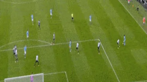 阿尔卡拉斯3-1击败博尔热斯，挺进澳网男单16强